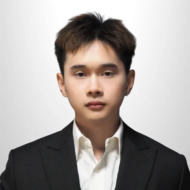 Portrait of Worachit Sila, Media Manager at Pride Legal Thailand